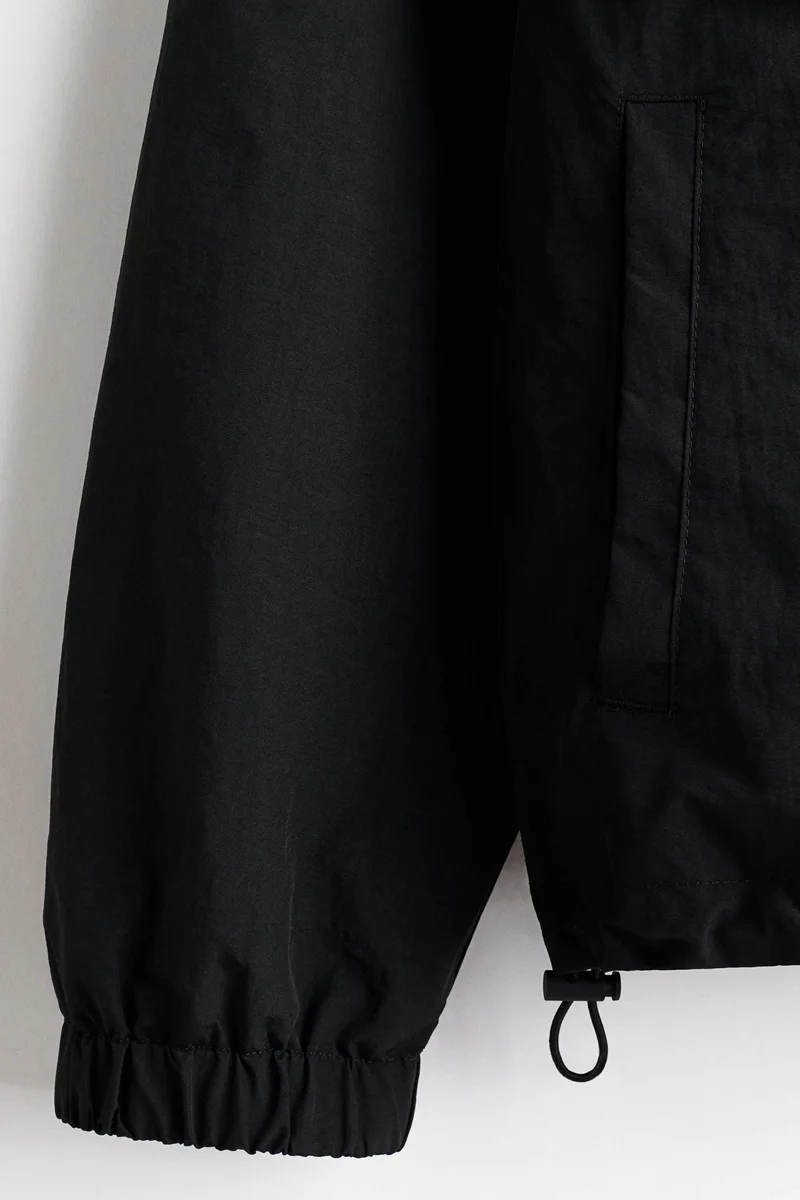 H&M  Windproof and water repellent jacket for Men | Best Price UAE